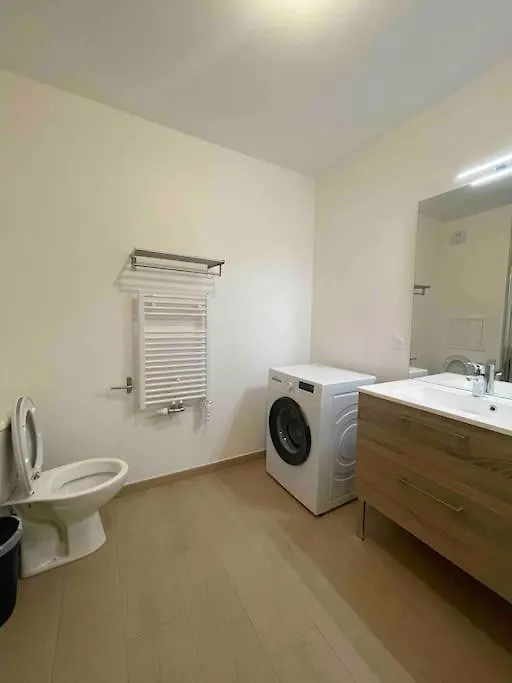 New : - 20%, 8/6/4 Voyageurs Apartment Bagneux